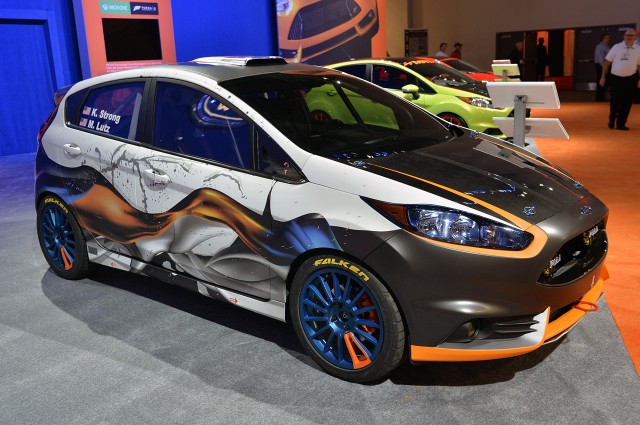 09-ford-fiesta-st-sema-2013-1