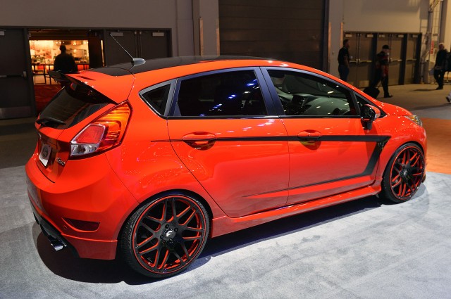 17-ford-fiesta-st-sema-2013-1